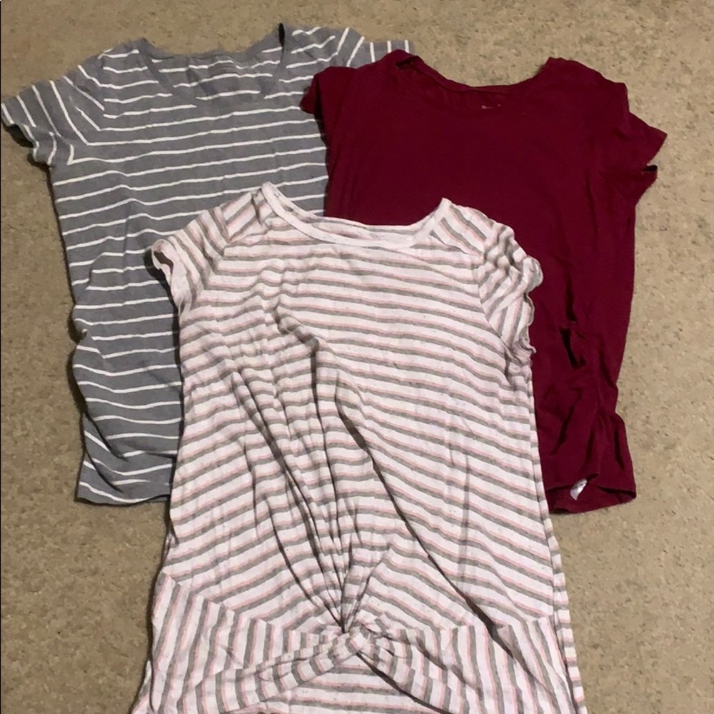 Bundle of 3 casual maternity shirts